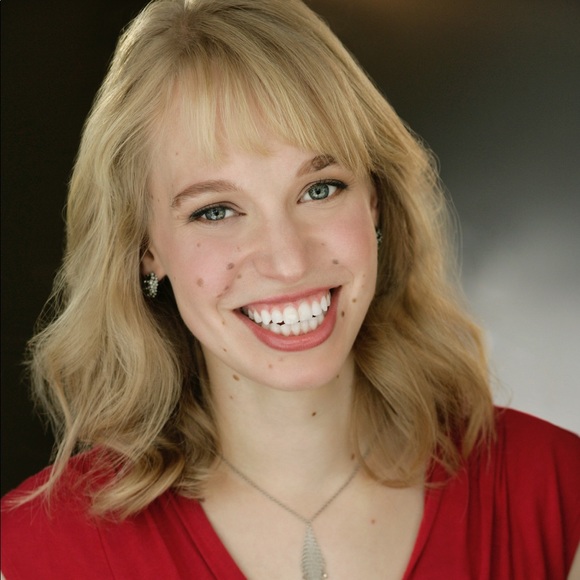 Meet your Posher, Robyn - Picture 1 of 1